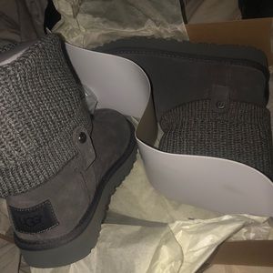 UGG Boots - brand new gray rib knit size 9